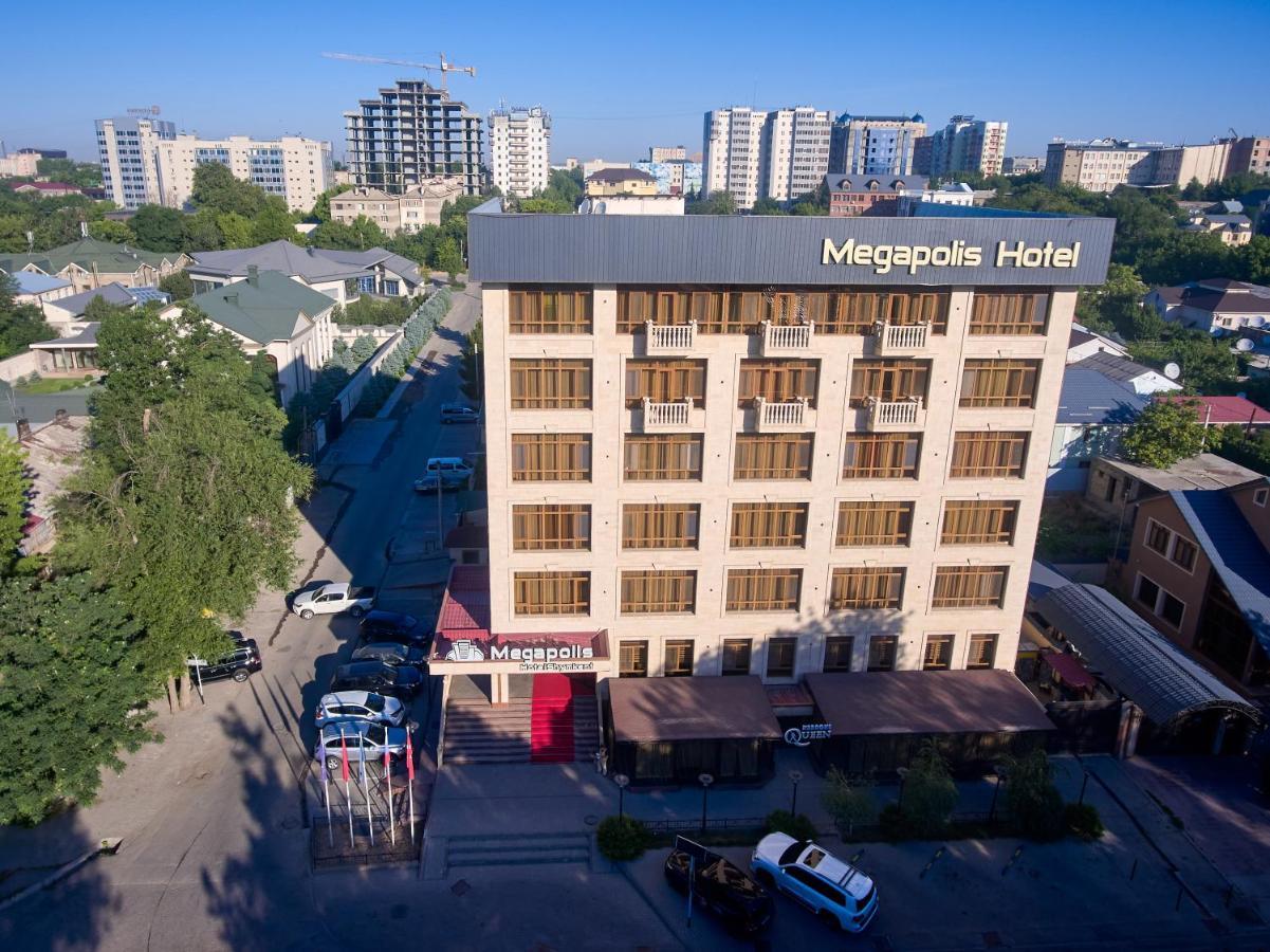 Megapolis Hotel Shymkent Exterior foto